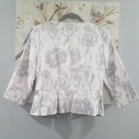 Banana Republic Petite Blazer (New) Size 4P - Picture 2 of 14